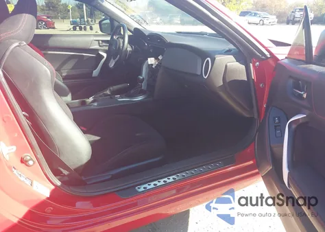 2015 Scion Fr-S из США, поврежденный, VIN JF1ZNAA1XF8703241